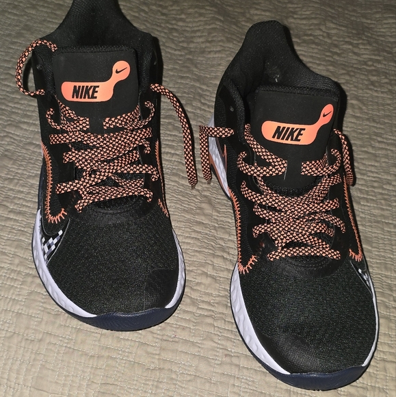 Nike Shoes - Nike never used shoes